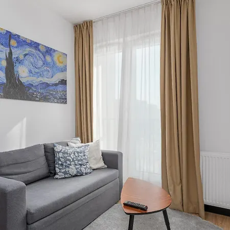 Zamoyskiego 37 By Nyx