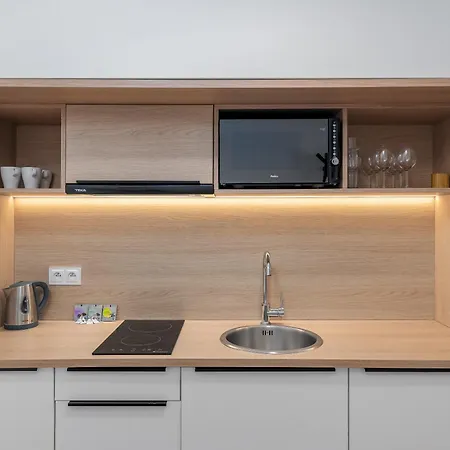 Zamoyskiego 37 By Nyx *