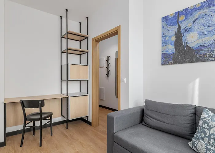 Zamoyskiego 37 By Nyx Apartament